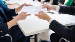 Abogados laboralistas en tramitación de expedientes de regulación de empleo. ERTES, ERES y despidos