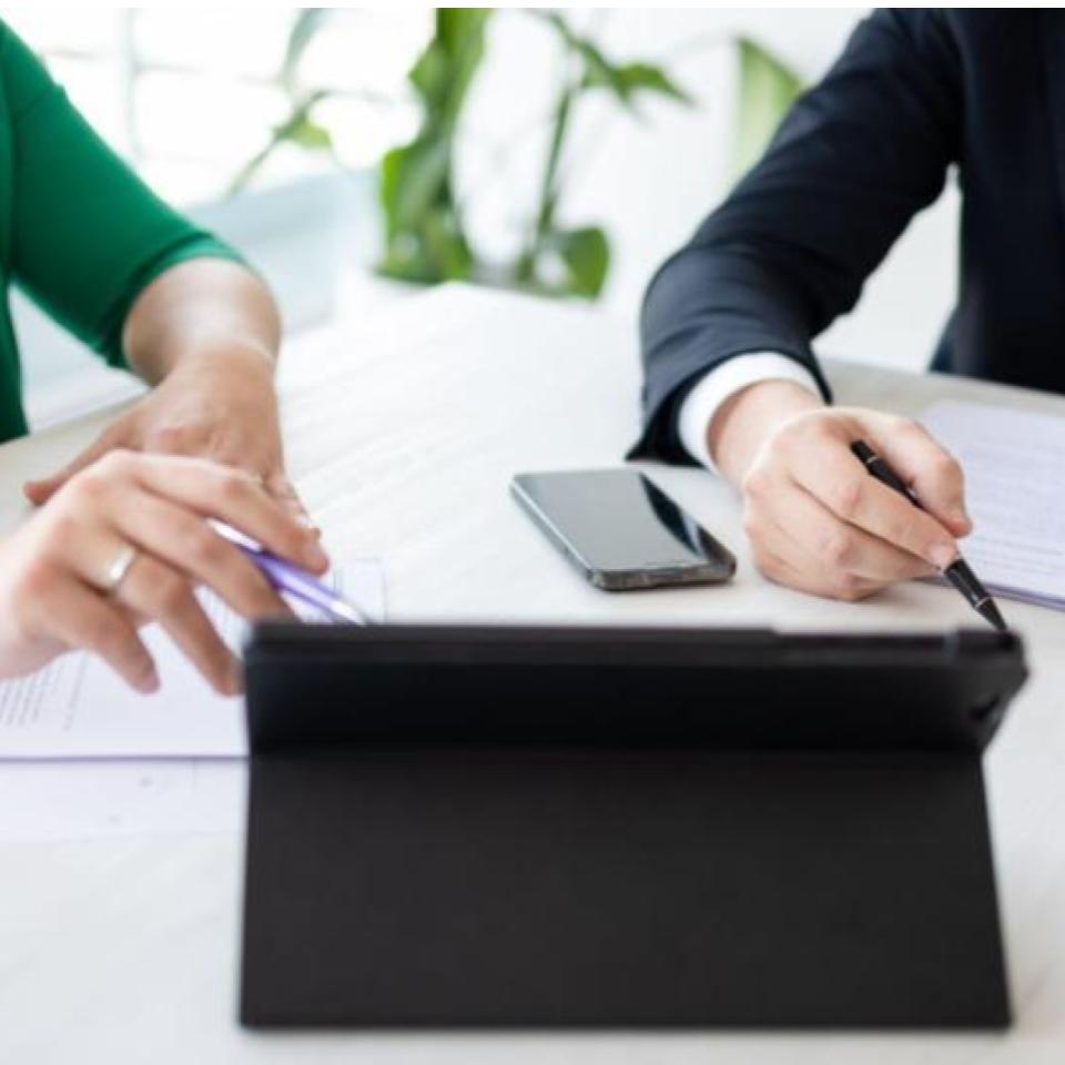 Herencias en vida con abogados expertos